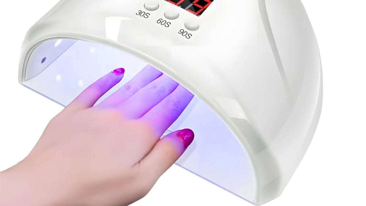 Cabine de LED para unhas faz mal? Verdades e riscos em 2026